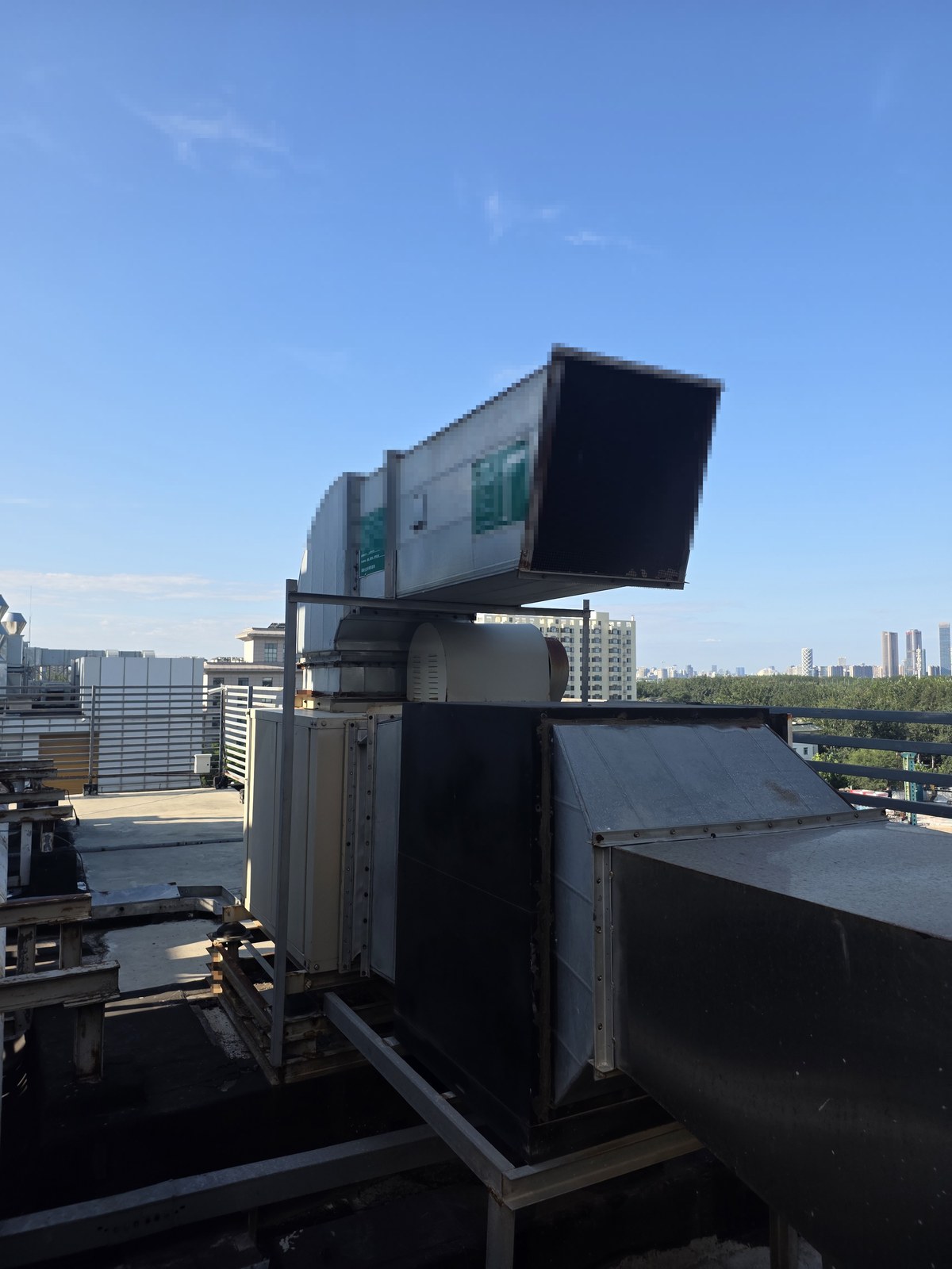 屋顶空调及设备区域示例